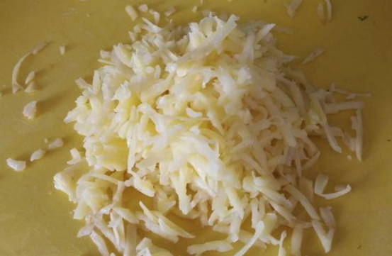 Манты с сыром и картошкой
