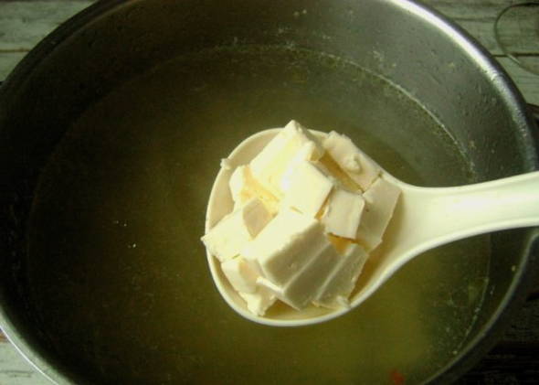 Сырный суп с курицей и брокколи