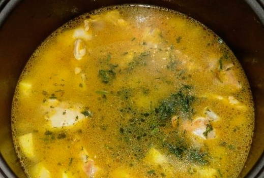 Сырный суп с курицей в мультиварке