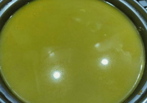 Сырный суп с курицей и вермишелью
