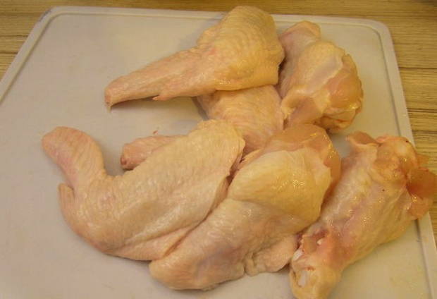 Вариант 1: Курица с картошкой в фольге в духовке – классический рецепт с пошаговыми фото