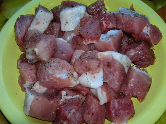 Поджарка из свинины на сковороде