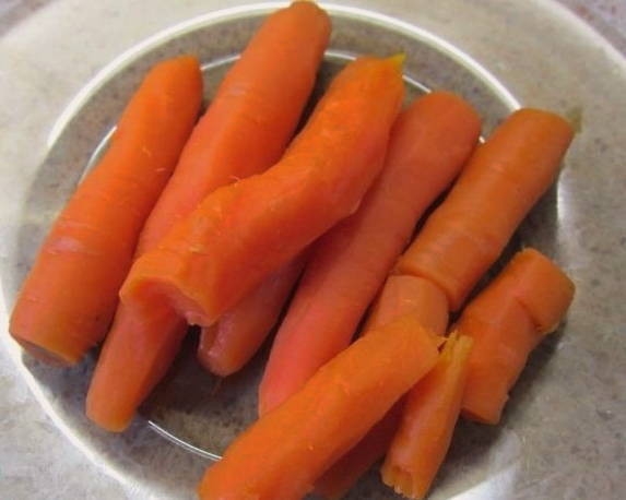 Пирожки из дрожжевого теста с морковью в духовке