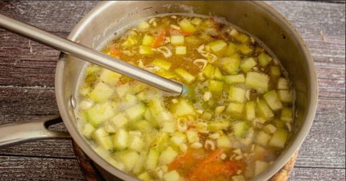Суп из кабачков с плавленым сыром