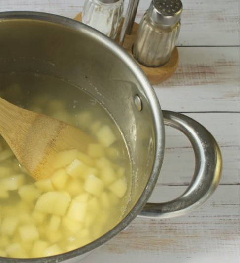 Суп-пюре с грибами и картофелем
