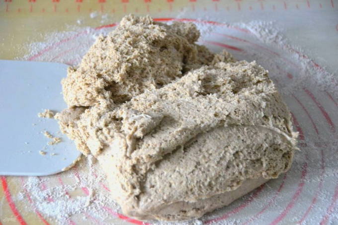 Хлеб на ржаной закваске в духовке