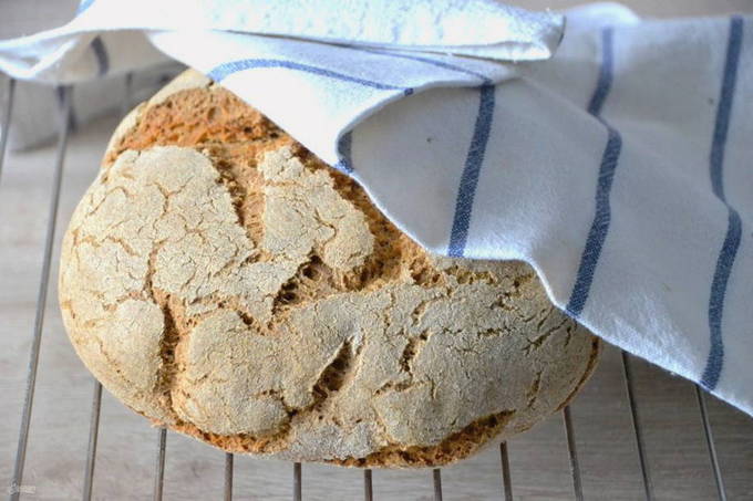 Хлеб на ржаной закваске в духовке