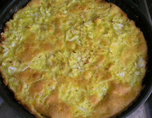 Ленивый пирог с капустой в духовке
