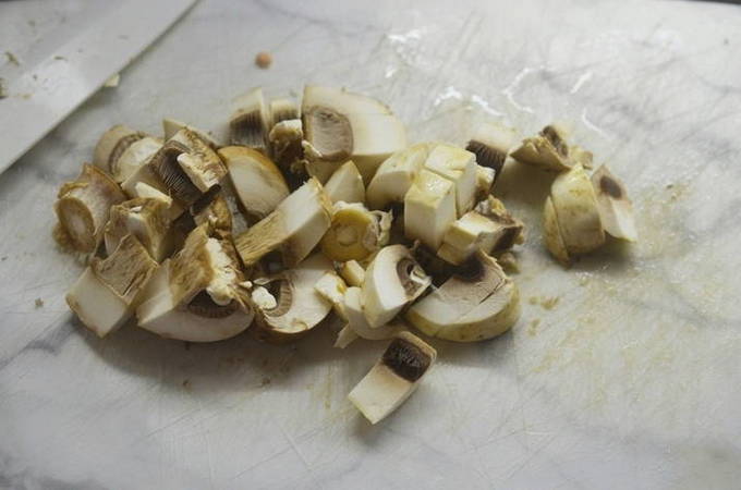 Свинина с грибами в духовке