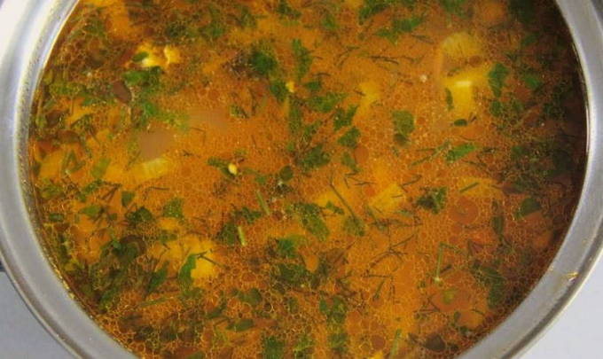 Суп с цветной капустой на курином бульоне