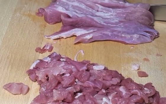 Рубленые котлеты из свинины на сковороде