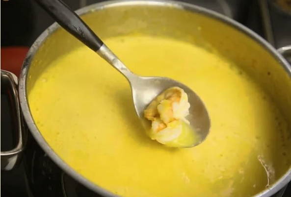 Тыквенный крем-суп с креветками