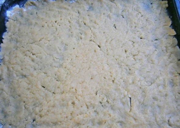 Тертый пирог на маргарине с вареньем