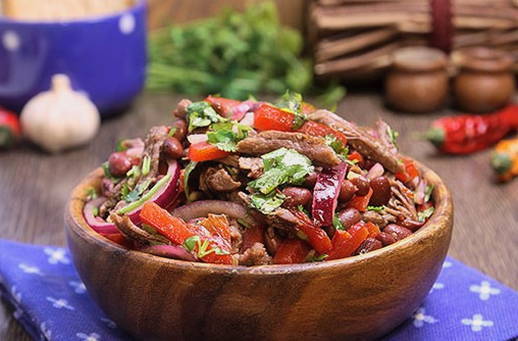 Классический тбилиси салат с говядиной рецепт с фото пошагово