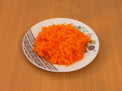 Морковь с сыром, чесноком и майонезом