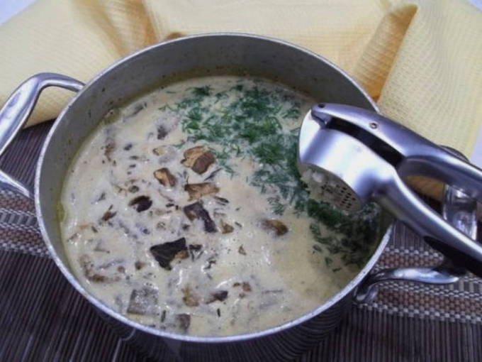 Грибной суп-пюре из сушеных грибов