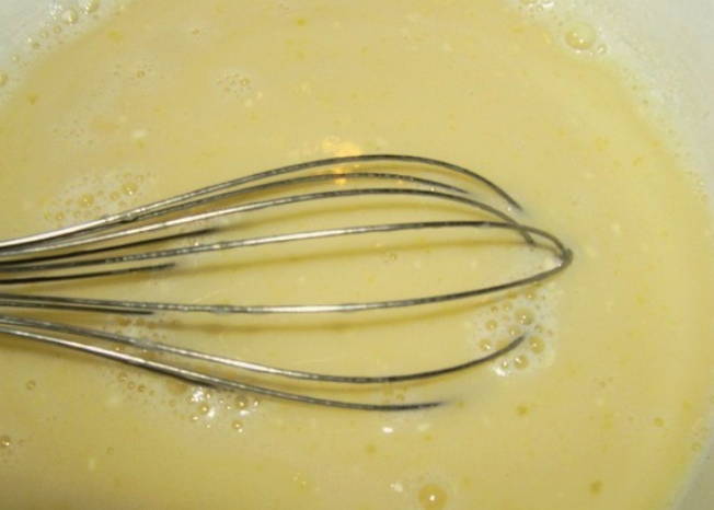 Классический заварной крем на молоке для бисквитного торта