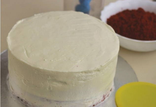 Крем для торта «Красный бархат» из творожного сыра