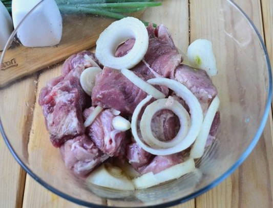 Быстрый маринад для шашлыка из свинины за час