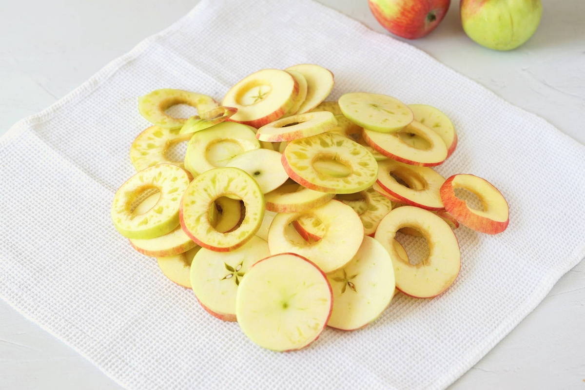 Как сушить яблоки в электрической духовке