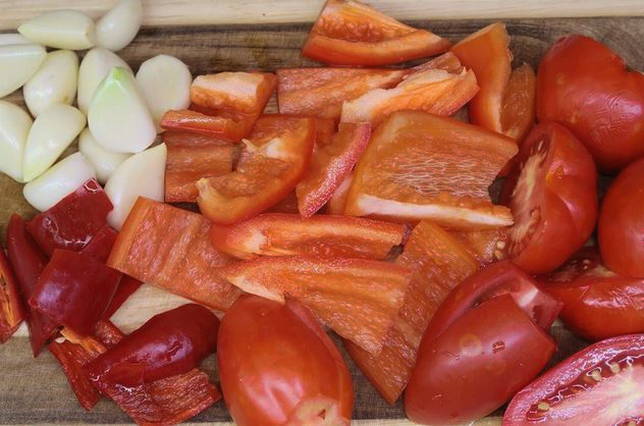 «Тёщин язык» из баклажанов с помидорами и перцем без стерилизации на зиму
