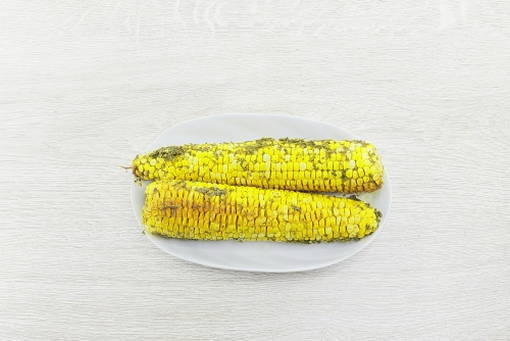 Кукуруза с маслом в фольге в духовке