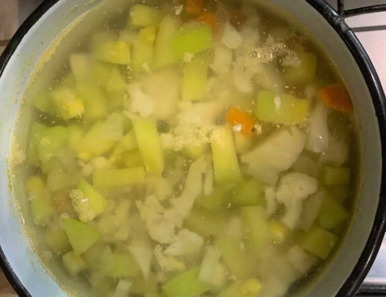 Крем-суп из кабачков и цветной капусты