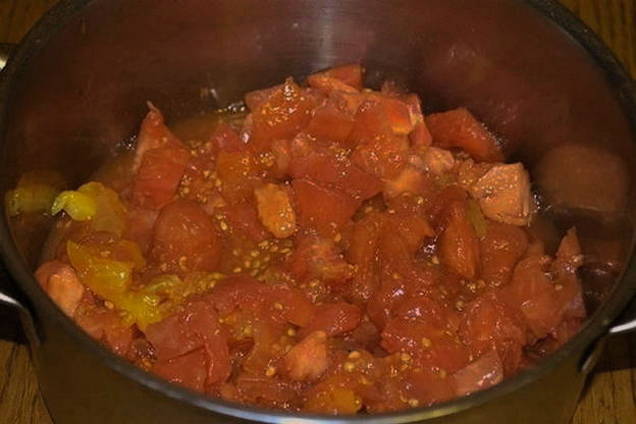 Салат из кабачков, перца и помидоров на зиму
