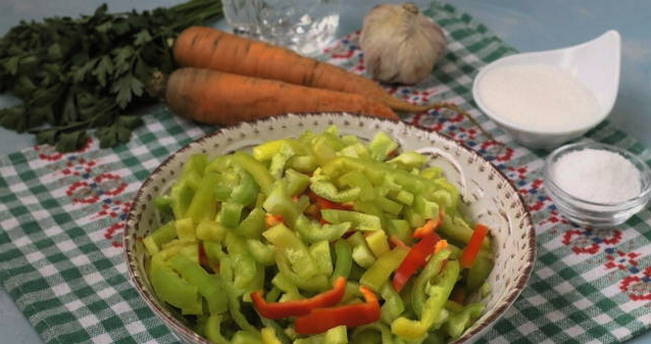 Салат из баклажанов и кабачков на зиму