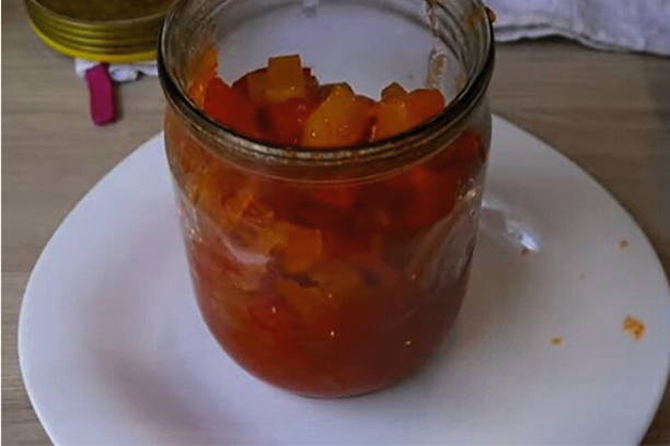 Салат Анкл Бенс из кабачков с помидорами на зиму