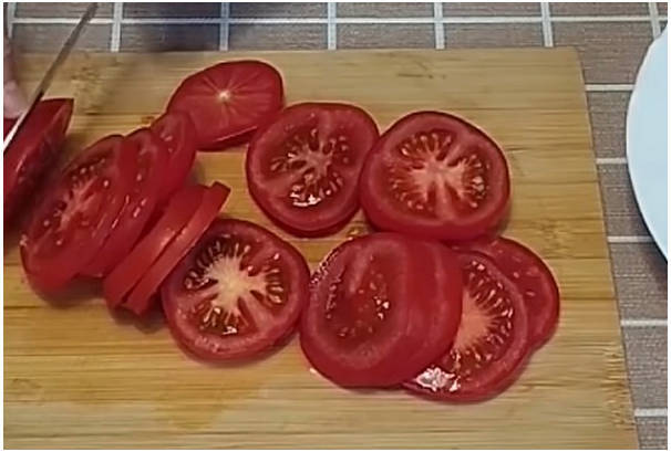 Кабачки с помидорами в духовке