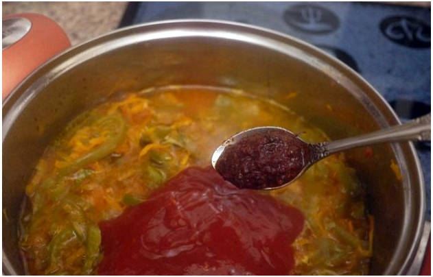 Лечо из болгарского перца с краснодарским соусом на зиму