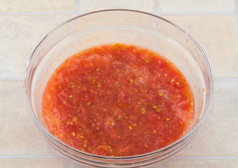 Баклажаны в томатном соусе с чесноком