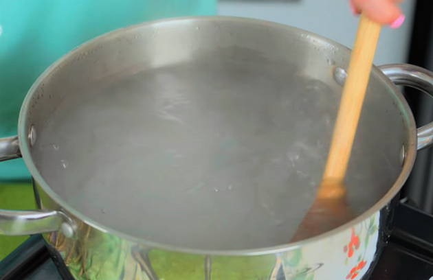 Классический маринад для огурцов на 1 литр с уксусом без стерилизации на зиму