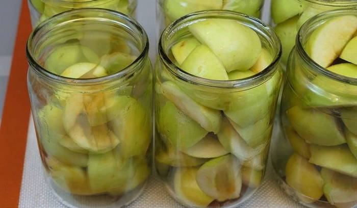 Маринованные яблоки с уксусом без стерилизации в банках на зиму