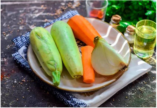 Салат из овощей «Пальчики оближешь» на зиму