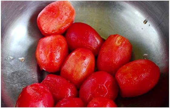 Кетчуп из помидоров «Пальчики оближешь» без стерилизации на зиму