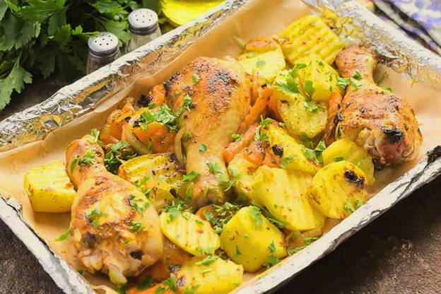 Куриные ножки с картошкой в духовке рецепт с фото