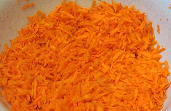 Капуста, маринованная с морковью