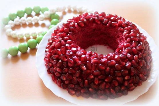 Салат Гранатовый браслет с курицей