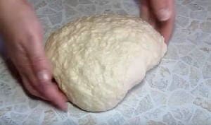 Жареные пирожки с картошкой на сковороде Жареные пирожки с картошкой на сковороде