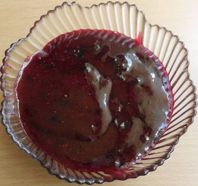 Черная смородина, протертая с сахаром, без варки на зиму Черная смородина, протертая с сахаром, без варки на зиму