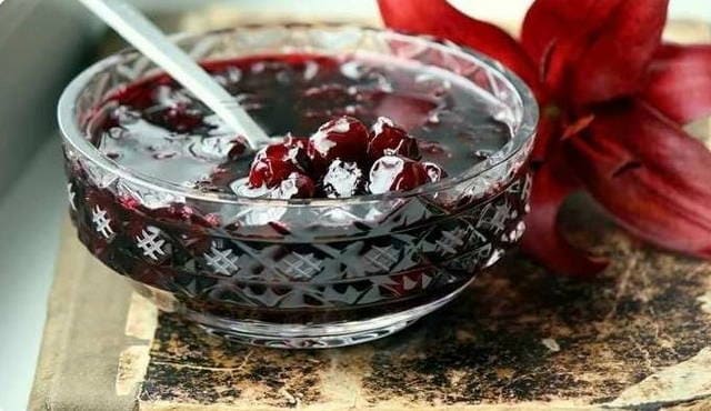 Густое варенье из черешни без косточек на зиму