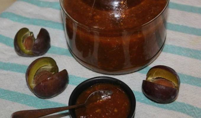 Ткемали из слив с карри Ткемали из слив с карри