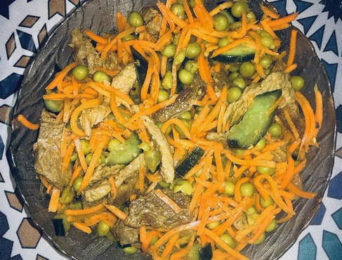 Салат с говядиной и морковью
