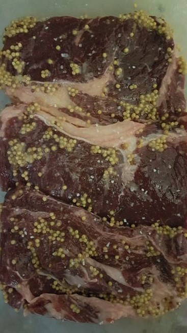 Салат с говядиной и рукколой Салат с говядиной и рукколой