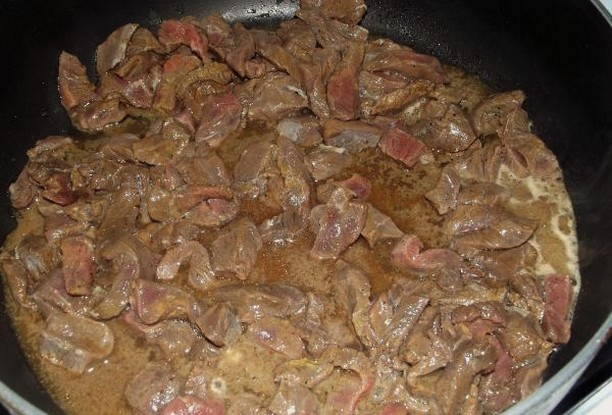 Салат с говядиной и помидорами Салат с говядиной и помидорами