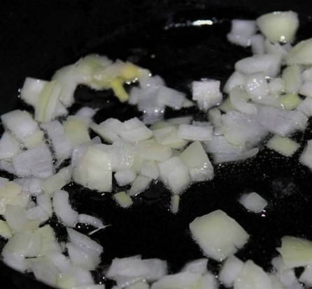 Салат из ботвы и свеклы