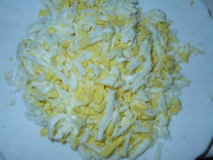 Салат с ветчиной и сыром Салат с ветчиной и сыром