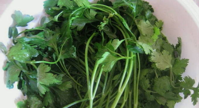 Ткемали из алычи красной Ткемали из алычи красной